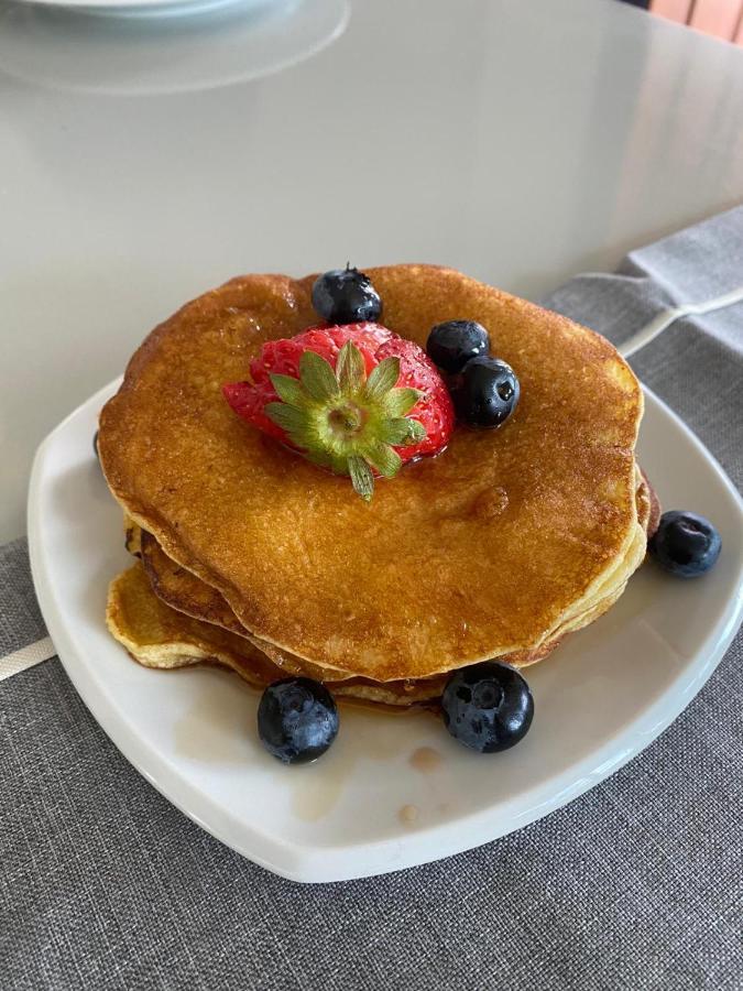 Casa Arge Bed & Breakfast Ла Мора Екстериор снимка